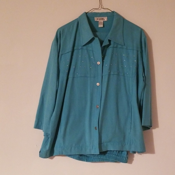 Pantsuit - Picture 1 of 1